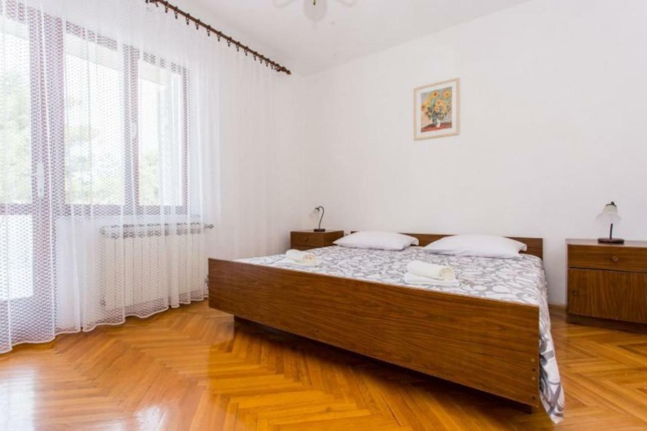 Apartman Morozin Šilo Exterior foto